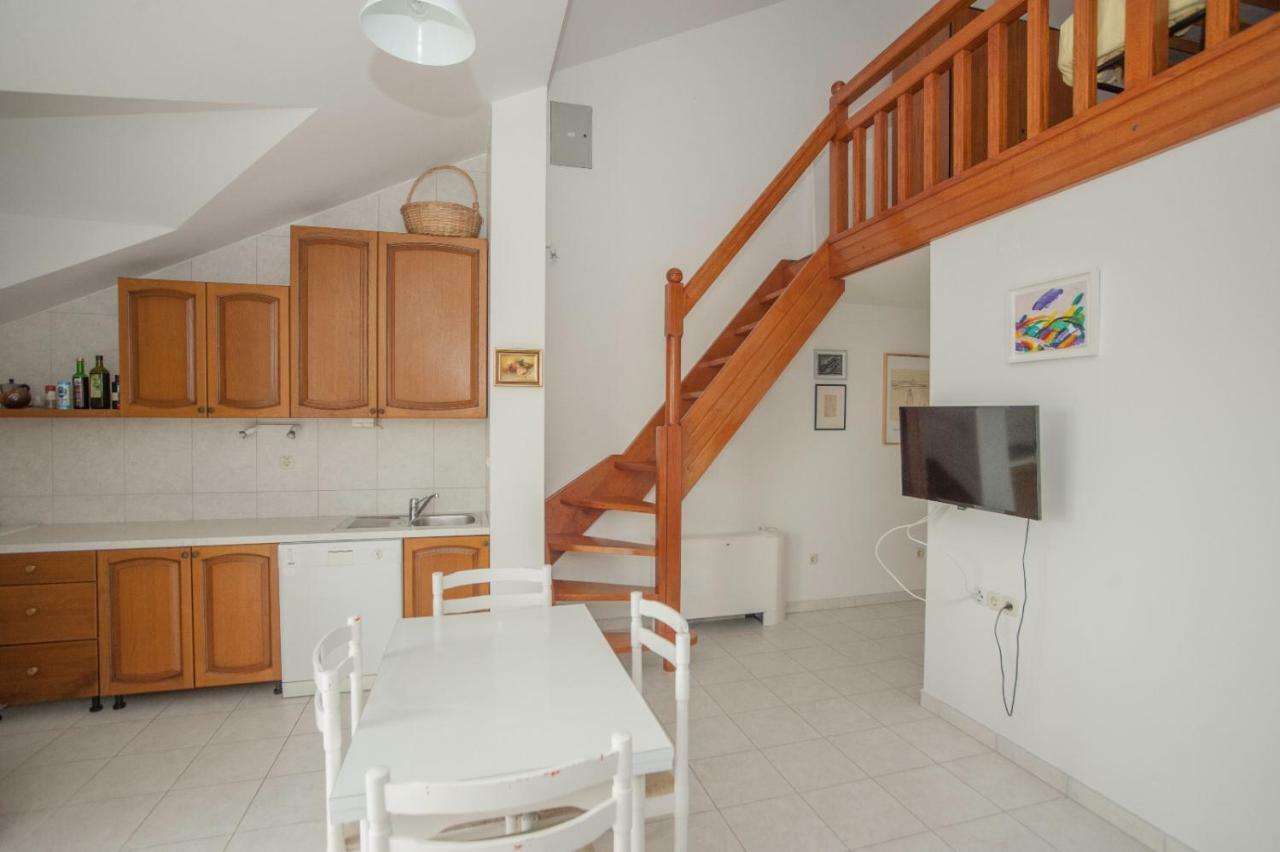 House Koloc Apartment โบล ภายนอก รูปภาพ
